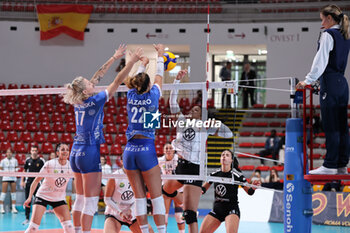 2024-09-18 - Paulina Majkowska of Beziers Volley, Raquel Lazaro of Beziers Volley during the Volleyball WEVZA CUP Women between Bezier VB and Heidelberg Volkswagen on 18 sept 2024 at the Palazzetto dello Sport in Rome. - VOLLEYBALL WEVZA CUP WOMEN - INTERNATIONALS - VOLLEYBALL