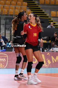 2024-09-18 - Giorgia Zannoni of Roma Volley Club, Wilma Salas of Roma Volley Club during the Volleyball WEVZA CUP Women between Roma Volley Club and Terville Florange OC on 18 sept 2024 at the Palazzetto dello Sport in Rome. - VOLLEYBALL WEVZA CUP WOMEN - INTERNATIONALS - VOLLEYBALL