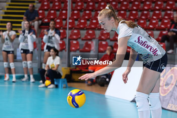 2024-09-18 - Tatiana Kulikova of Terville Florange OC during the Volleyball WEVZA CUP Women between Roma Volley Club and Terville Florange OC on 18 sept 2024 at the Palazzetto dello Sport in Rome. - VOLLEYBALL WEVZA CUP WOMEN - INTERNATIONALS - VOLLEYBALL