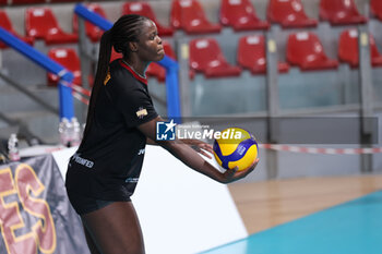 2024-09-18 - Aana Enioola Adelusi of Roma Volley Club during the Volleyball WEVZA CUP Women between Roma Volley Club and Terville Florange OC on 18 sept 2024 at the Palazzetto dello Sport in Rome. - VOLLEYBALL WEVZA CUP WOMEN - INTERNATIONALS - VOLLEYBALL