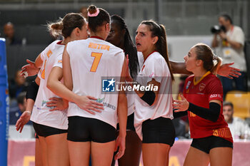 2024-09-20 - Roma Volley Club during the day 3 of the CEV Volleyball Challenge Cup 2025 Women - Prequalification Round WEVZA CUP between VRoma Volley vs Volleyball Academy at the Palazzetto dello Sport on September 20, 2024 in Rome, Italy. - WEVZA CUP WOMEN - ROMA VOLLEY VS VOLLEYBALL ACADEMY BULACH - INTERNATIONALS - VOLLEYBALL