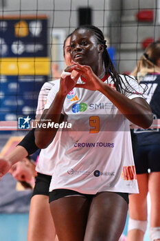 2024-09-20 - Aana Enioola Adelusi of Roma Volley Club in action during the day 3 of the CEV Volleyball Challenge Cup 2025 Women - Prequalification Round WEVZA CUP between VRoma Volley vs Volleyball Academy at the Palazzetto dello Sport on September 20, 2024 in Rome, Italy. - WEVZA CUP WOMEN - ROMA VOLLEY VS VOLLEYBALL ACADEMY BULACH - INTERNATIONALS - VOLLEYBALL