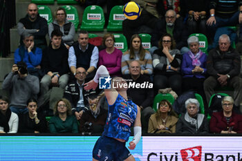 2024-01-07 - Serve of Kathryn Plummer ( Prosecco DOC Imoco Conegliano ) - PROSECCO DOC IMOCO CONEGLIANO VS CUNEO GRANDA VOLLEY - SERIE A1 WOMEN - VOLLEYBALL
