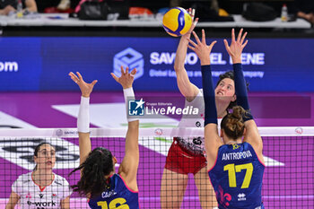 2024-01-06 - Martina Bracchi of Uyba Volley Busto Arsizio - SAVINO DEL BENE SCANDICCI VS UYBA VOLLEY BUSTO ARSIZIO - SERIE A1 WOMEN - VOLLEYBALL