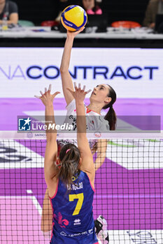 2024-01-06 - Federica Carletti of Uyba Volley Busto Arsizio - SAVINO DEL BENE SCANDICCI VS UYBA VOLLEY BUSTO ARSIZIO - SERIE A1 WOMEN - VOLLEYBALL