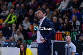 2024-01-21 - Davide Mazzanti (head coach of Itas Trentino) - IL BISONTE FIRENZE VS ITAS TRENTINO - SERIE A1 WOMEN - VOLLEYBALL