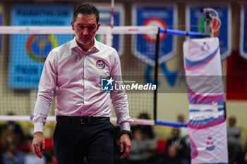 2024-01-28 - Michele Marchiaro Head Coach of Wash4green Pinerolo looks on during Volley Serie A women 2023/24 match between UYBA E-Work Volley Busto Arsizio and Wash4green Pinerolo at E-Work Arena, Busto Arsizio, Italy on January 28, 2024 - UYBA VOLLEY BUSTO ARSIZIO VS WASH4GREEN PINEROLO - SERIE A1 WOMEN - VOLLEYBALL