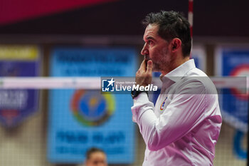 2024-01-28 - Michele Marchiaro Head Coach of Wash4green Pinerolo looks on during Volley Serie A women 2023/24 match between UYBA E-Work Volley Busto Arsizio and Wash4green Pinerolo at E-Work Arena, Busto Arsizio, Italy on January 28, 2024 - UYBA VOLLEY BUSTO ARSIZIO VS WASH4GREEN PINEROLO - SERIE A1 WOMEN - VOLLEYBALL