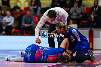 2024-01-28 - Adelina Ungureanu #19 of Wash4green Pinerolo injured during Volley Serie A women 2023/24 match between UYBA E-Work Volley Busto Arsizio and Wash4green Pinerolo at E-Work Arena, Busto Arsizio, Italy on January 28, 2024 - UYBA VOLLEY BUSTO ARSIZIO VS WASH4GREEN PINEROLO - SERIE A1 WOMEN - VOLLEYBALL