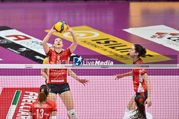 2024-03-03 - Signorile Noemi (Cuneo)

 - Madison
Kubik (Cuneo) - Beatrice
Molinaro (Cuneo) - CUNEO GRANDA VOLLEY VS UYBA VOLLEY BUSTO ARSIZIO - SERIE A1 WOMEN - VOLLEYBALL