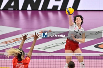 2024-03-03 - Amandha
Sylves (Cuneo)
 - Martina
Bracchi (Busto) - CUNEO GRANDA VOLLEY VS UYBA VOLLEY BUSTO ARSIZIO - SERIE A1 WOMEN - VOLLEYBALL