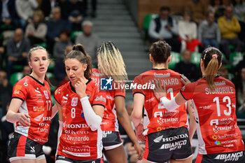 2024-03-03 - Anna
Haak (Cuneo) - Lena
Stigrot (Cuneo) - Amandha
Sylves (Cuneo)
 - Beatrice
Molinaro (Cuneo) - Signorile Noemi (Cuneo) - CUNEO GRANDA VOLLEY VS UYBA VOLLEY BUSTO ARSIZIO - SERIE A1 WOMEN - VOLLEYBALL