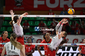 2024-03-03 - Giuditta Lualdi (Busto)
 - Jennifer
Boldini (Busto) - CUNEO GRANDA VOLLEY VS UYBA VOLLEY BUSTO ARSIZIO - SERIE A1 WOMEN - VOLLEYBALL