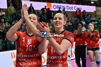 2024-03-03 - Madison
Kubik (Cuneo) and Anna
Haak (Cuneo) celebrates after scoring a match - CUNEO GRANDA VOLLEY VS UYBA VOLLEY BUSTO ARSIZIO - SERIE A1 WOMEN - VOLLEYBALL