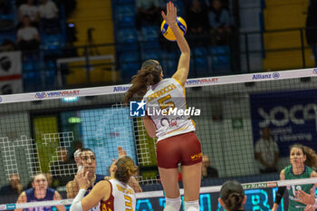 2024-03-03 - Spike of Michela Ciarrocchi (Roma Volley Club) - ALLIANZ VV MILANO VS ROMA VOLLEY CLUB - SERIE A1 WOMEN - VOLLEYBALL