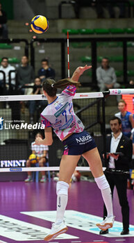 2024-03-06 - Anne Bulisa ( Igor Gorgonzola Novara ) during VolleyBall Serie A1 Women game between Prosecco Doc Imoco Conegliano and Igor Gorgonzola Novara at Palaverde in Villorba, Italy on  March 6, 2024 - PROSECCO DOC IMOCO CONEGLIANO VS IGOR GORGONZOLA NOVARA - SERIE A1 WOMEN - VOLLEYBALL