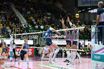 2024-03-06 - Isabelle Haak ( Prosecco Doc Imoco Conegliano ) during VolleyBall Serie A1 Women game between Prosecco Doc Imoco Conegliano and Igor Gorgonzola Novara at Palaverde in Villorba, Italy on  March 6, 2024 - PROSECCO DOC IMOCO CONEGLIANO VS IGOR GORGONZOLA NOVARA - SERIE A1 WOMEN - VOLLEYBALL