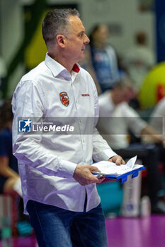 2024-03-09 - Head Coach Stefano Micoli (Cuneo Granda Volley) - ALLIANZ VV MILANO VS CUNEO GRANDA VOLLEY - SERIE A1 WOMEN - VOLLEYBALL