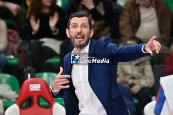 2024-03-17 - Giulio Cesare Bregoli (Chieri)
head coach - CUNEO GRANDA VOLLEY VS REALE MUTUA FENERA CHIERI 76 - SERIE A1 WOMEN - VOLLEYBALL