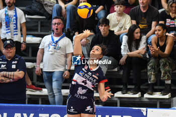 2024-03-24 - #4 Rachele Morello of Chieri '76 in action during Italian Volleyball Serie A1 Tigota match between Reale Mutua Fenera Chieri '76 and Trasportipesanti Casalmaggiore at PalaFenera, Chieri (TO) - REALE MUTUA FENERA CHIERI 76 VS TRASPORTIPESANTI CASALMAGGIORE - SERIE A1 WOMEN - VOLLEYBALL