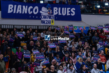 2024-03-17 - Savino Del Bene Scandicci supporters - SAVINO DEL BENE SCANDICCI VS ROMA VOLLEY CLUB - SERIE A1 WOMEN - VOLLEYBALL