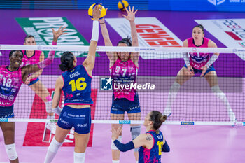 2024-04-06 - Attack of Ana Carolina da Silva (Savino Del Bene Scandicci) - PLAYOFF - SAVINO DEL BENE SCANDICCI VS ALLIANZ VERO VOLLEY MILANO - SERIE A1 WOMEN - VOLLEYBALL