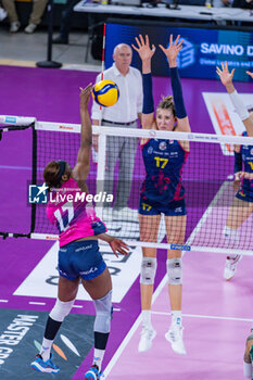 2024-04-06 - Myriam Sylla (Allianz Vero Volley Milano) vs Ekaterina Antropova (Savino Del Bene Scandicci) - PLAYOFF - SAVINO DEL BENE SCANDICCI VS ALLIANZ VERO VOLLEY MILANO - SERIE A1 WOMEN - VOLLEYBALL