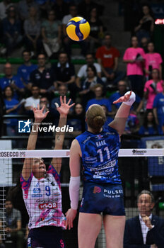 13/04/2024 - Actions game and players' images between Prosecco Doc Imoco Conegliano vs Igor Gorgonzola Novara in the Volleyball - Superleague Serie A - Semifinal Playoff 2023/2024 3° Game at PalaVerde in Villorba Treviso, Italy on April 13, 2024. - PLAYOFF - PROSECCO DOC IMOCO CONEGLIANO VS IGOR GORGONZOLA NOVARA - SERIE A1 FEMMINILE - VOLLEY