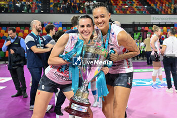 2024-04-27 - Alessia Gennari of Prosecco Doc Imoco Conegliano and Vittoria Piani of Prosecco Doc Imoco Conegliano celebrate the victory - PLAYOFF - FINAL - SAVINO DEL BENE SCANDICCI VS PROSECCO DOC IMOCO CONEGLIANO - SERIE A1 WOMEN - VOLLEYBALL