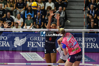 2024-10-06 - #17 Tatiana Tolok of Igor Novara in action during Italian women's Serie A1 Volleyball championship: Day 1 match beetween Reale Mutua Fenera Chieri '76 and Igor Gorgonzola Novara at Palafenera to Chieri (TO) - 6/10/2024 - REALE MUTUA FENERA CHIERI '76 VS IGOR GORGONZOLA NOVARA - SERIE A1 WOMEN - VOLLEYBALL