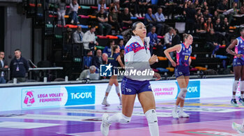 2024-10-05 - Ana Carolina da Silva (Savino Del Bene Scandicci) warm up - SAVINO DEL BENE SCANDICCI VS HONDA OLIVERO S.BERNARDO CUNEO  - SERIE A1 WOMEN - VOLLEYBALL