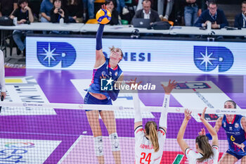 2024-10-05 - Ekaterina Antropova (Savino Del Bene Scandicci) spike - SAVINO DEL BENE SCANDICCI VS HONDA OLIVERO S.BERNARDO CUNEO  - SERIE A1 WOMEN - VOLLEYBALL