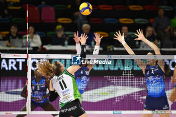 2024-10-06 - Storck (Megabox Ond. Savio Vallefoglia) spike against Il Bisonte Firenze block - IL BISONTE FIRENZE VS MEGABOX OND. SAVIO VALLEFOGLIA - SERIE A1 WOMEN - VOLLEYBALL