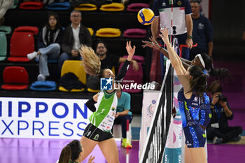 2024-10-06 - Gaia Giovannini (Megabox Ond. Savio Vallefoglia) spike against the block of Il Bisonte Firenze - IL BISONTE FIRENZE VS MEGABOX OND. SAVIO VALLEFOGLIA - SERIE A1 WOMEN - VOLLEYBALL