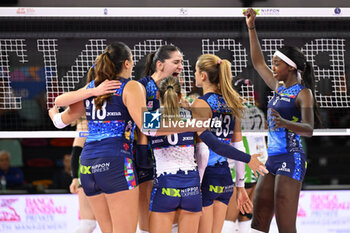 2024-10-06 - Il Bisonte Firenze celebrations - IL BISONTE FIRENZE VS MEGABOX OND. SAVIO VALLEFOGLIA - SERIE A1 WOMEN - VOLLEYBALL