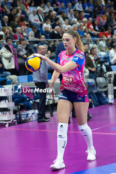 2024-10-20 - Federica Squarcini (Igor Novara) during Volley Italian Championship Serie A Women 2024/25 match between Numia VeroVolley Milano and Igor Novara at Allianz Cloud, Milano, Italy on October 20, 2024 - VERO VOLLEY MILANO VS IGOR GORGONZOLA NOVARA - SERIE A1 WOMEN - VOLLEYBALL