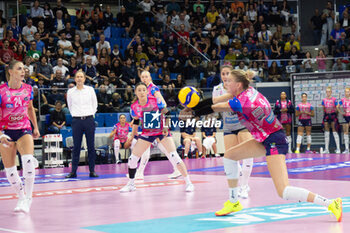 2024-10-20 - Lina Alsmeier (Igor Novara) during Volley Italian Championship Serie A Women 2024/25 match between Numia VeroVolley Milano and Igor Novara at Allianz Cloud, Milano, Italy on October 20, 2024 - VERO VOLLEY MILANO VS IGOR GORGONZOLA NOVARA - SERIE A1 WOMEN - VOLLEYBALL