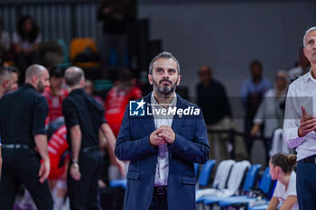 2024-10-20 - Marco Gaspari (head coach of Savino Del Bene Scandicci) - SAVINO DEL BENE SCANDICCI VS BLACK ANGELS PERUGIA VOLLEY - SERIE A1 WOMEN - VOLLEYBALL