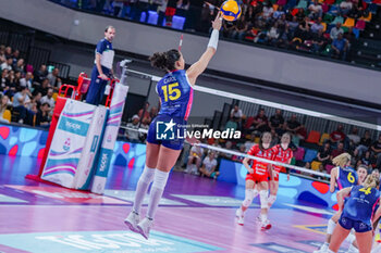 2024-10-20 - Ana Carolina da Silva (Savino Del Bene Scandicci) at service - SAVINO DEL BENE SCANDICCI VS BLACK ANGELS PERUGIA VOLLEY - SERIE A1 WOMEN - VOLLEYBALL