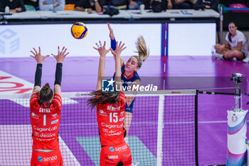 2024-10-20 - Lindsey Ruddins (Savino Del Bene Scandicci) - SAVINO DEL BENE SCANDICCI VS BLACK ANGELS PERUGIA VOLLEY - SERIE A1 WOMEN - VOLLEYBALL