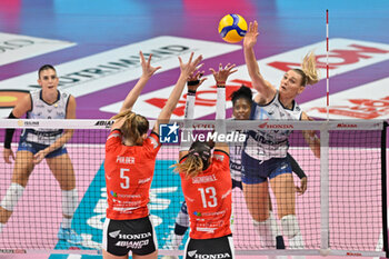 2024-10-27 - Tessa
Polder (Cuneo) - Signorile Noemi (Cuneo)

 - Myriam Sylla (Vero Volley Milano) - Nika
Daalderop (Vero Volley Milano) - HONDA OLIVERO S.BERNARDO CUNEO  VS VERO VOLLEY MILANO - SERIE A1 WOMEN - VOLLEYBALL