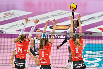 2024-10-27 - Anastasiia
Kapralova (Cuneo) -Orro Alessia (Vero Volley Milano) - Agnese
Cecconello (Cuneo)
 - Myriam Sylla (Vero Volley Milano) - Ana
Bjelica (Cuneo) - HONDA OLIVERO S.BERNARDO CUNEO  VS VERO VOLLEY MILANO - SERIE A1 WOMEN - VOLLEYBALL