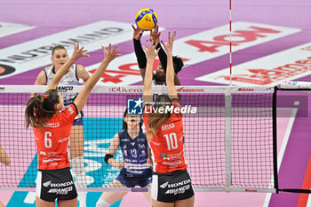 2024-10-27 - Agnese
Cecconello (Cuneo)
 - Satomi
Fukudome (Vero Volley Milano) - Myriam Sylla (Vero Volley Milano) - Ana
Bjelica (Cuneo) - HONDA OLIVERO S.BERNARDO CUNEO  VS VERO VOLLEY MILANO - SERIE A1 WOMEN - VOLLEYBALL