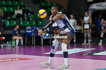 2024-10-27 - Myriam Sylla (Vero Volley Milano) - HONDA OLIVERO S.BERNARDO CUNEO  VS VERO VOLLEY MILANO - SERIE A1 WOMEN - VOLLEYBALL