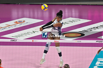 2024-10-27 - Myriam Sylla (Vero Volley Milano) - HONDA OLIVERO S.BERNARDO CUNEO  VS VERO VOLLEY MILANO - SERIE A1 WOMEN - VOLLEYBALL