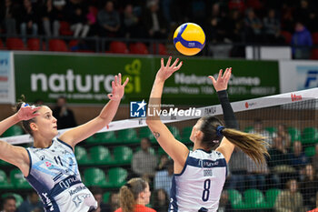 2024-10-27 - Anna
Danesi (Vero Volley Milano) - Orro Alessia (Vero Volley Milano) - HONDA OLIVERO S.BERNARDO CUNEO  VS VERO VOLLEY MILANO - SERIE A1 WOMEN - VOLLEYBALL