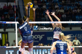 2024-10-30 - Myriam Sylla (Numia VeroVolley Milano) during Volley Italian Championship Serie A Women 2024/25 match between Numia VeroVolley Milano and Il Bisonte Firenze at Opiquad Arena Monza, Italy on October 30, 2024 - VERO VOLLEY MILANO VS IL BISONTE FIRENZE - SERIE A1 WOMEN - VOLLEYBALL