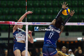 2024-10-30 - Monster block of Myriam Sylla (Numia VeroVolley Milano) during Volley Italian Championship Serie A Women 2024/25 match between Numia VeroVolley Milano and Il Bisonte Firenze at Opiquad Arena Monza, Italy on October 30, 2024 - VERO VOLLEY MILANO VS IL BISONTE FIRENZE - SERIE A1 WOMEN - VOLLEYBALL