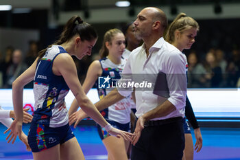 2024-10-30 - Simone Bendandi Head Coach Il Bisonte Firenze with Bozana Butigan (Il Bisonte Firenze) during Volley Italian Championship Serie A Women 2024/25 match between Numia VeroVolley Milano and Il Bisonte Firenze at Opiquad Arena Monza, Italy on October 30, 2024 - VERO VOLLEY MILANO VS IL BISONTE FIRENZE - SERIE A1 WOMEN - VOLLEYBALL