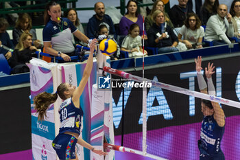 2024-10-30 - Stella Nervini (Il Bisonte Firenze) during Volley Italian Championship Serie A Women 2024/25 match between Numia VeroVolley Milano and Il Bisonte Firenze at Opiquad Arena Monza, Italy on October 30, 2024 - VERO VOLLEY MILANO VS IL BISONTE FIRENZE - SERIE A1 WOMEN - VOLLEYBALL